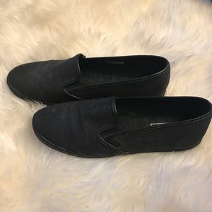 Vans slip on shoes